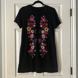 Umgee Embroidered T-Shirt Dress